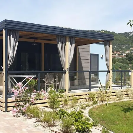 Victoria Mobilehome In Padova Premium