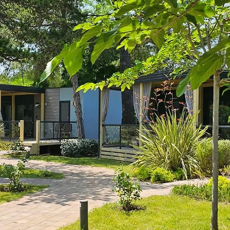 ホリデーパーク Victoria Mobilehome In Padova Premium Banjol