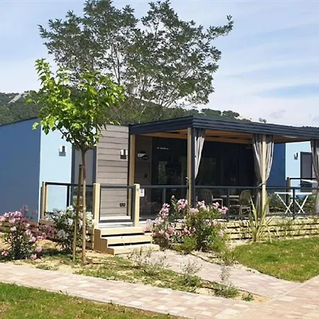 Victoria Mobilehome In Padova Premium ホリデーパーク 4*